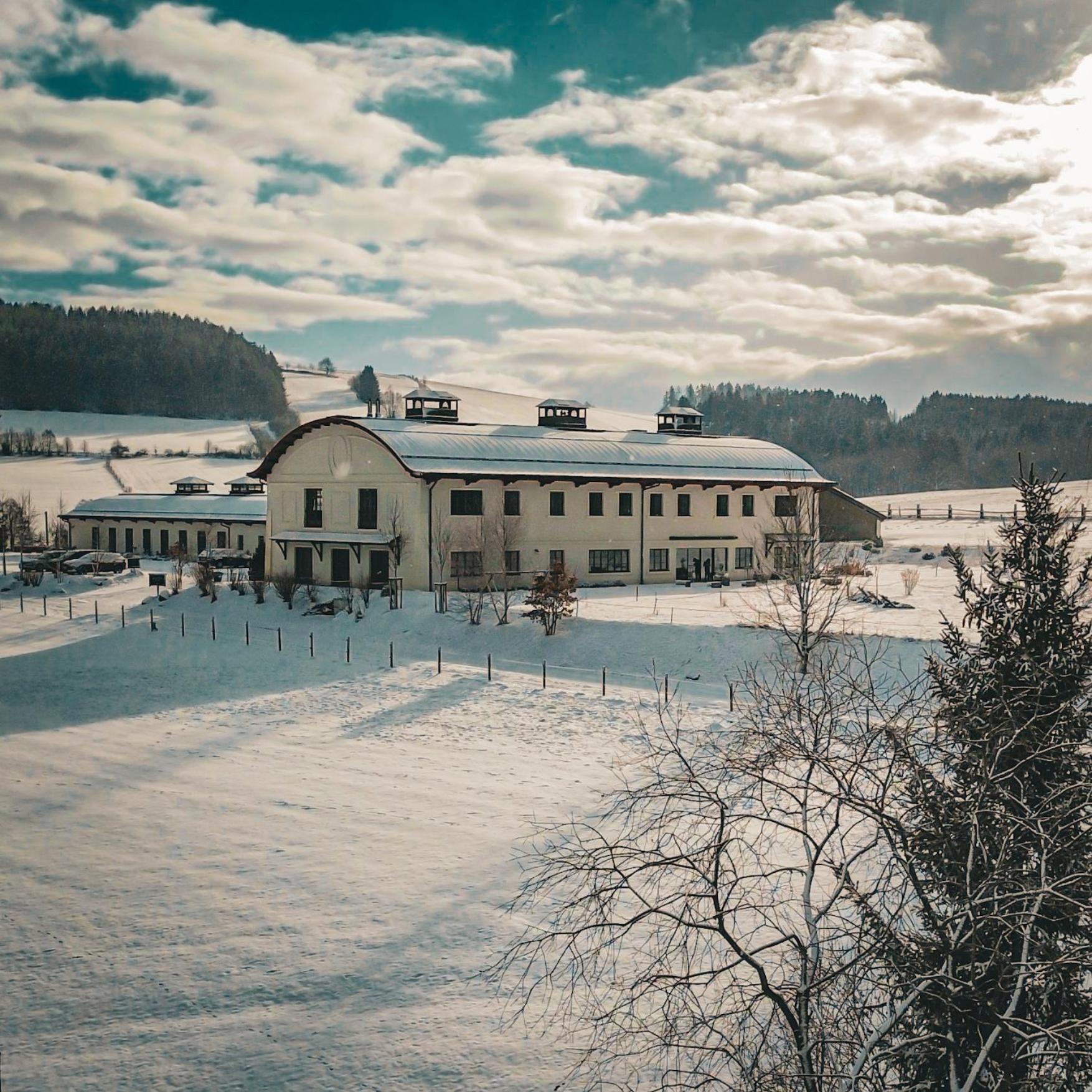 Hotel Statek Blatiny Sněžné Exterior foto